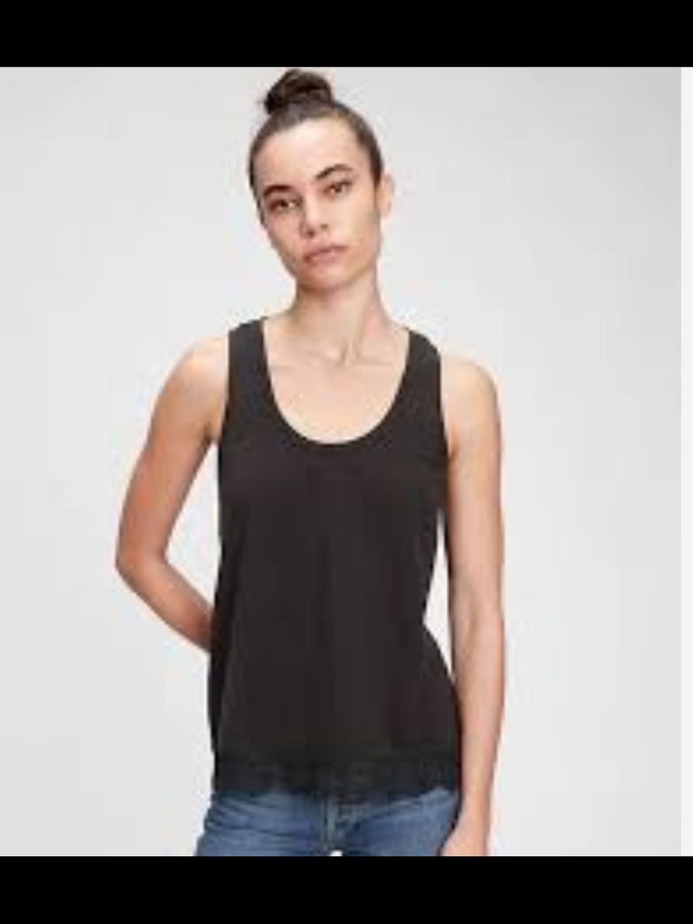 SPANX Black Scoop Neck Tank - M